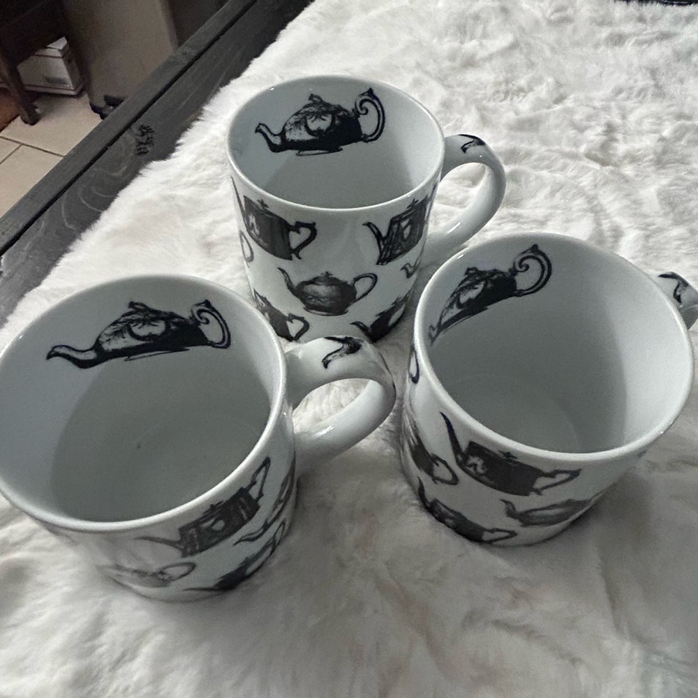 50%offw❤️ 3 Paul Cardew Antique Pewter Coffee Mugs  Black White Teapots Design